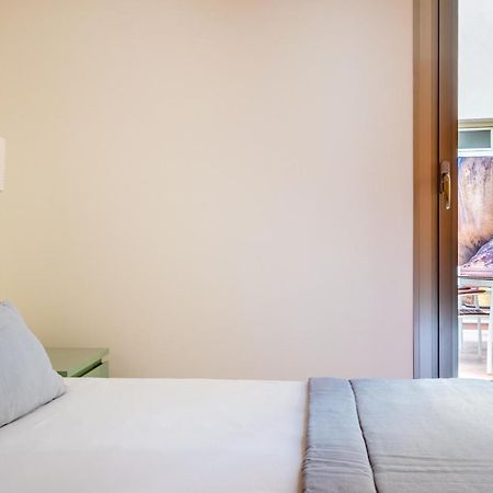 Homeabout Fresca Apartment I Малага Екстериор снимка